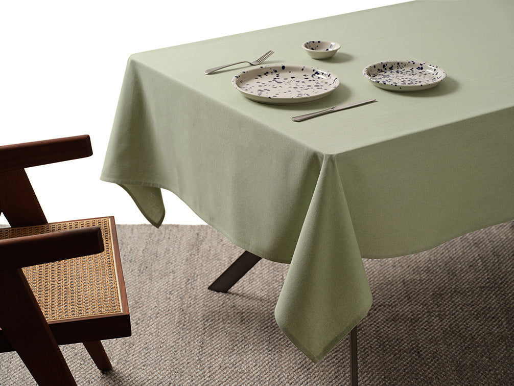 rectangular tablecloth