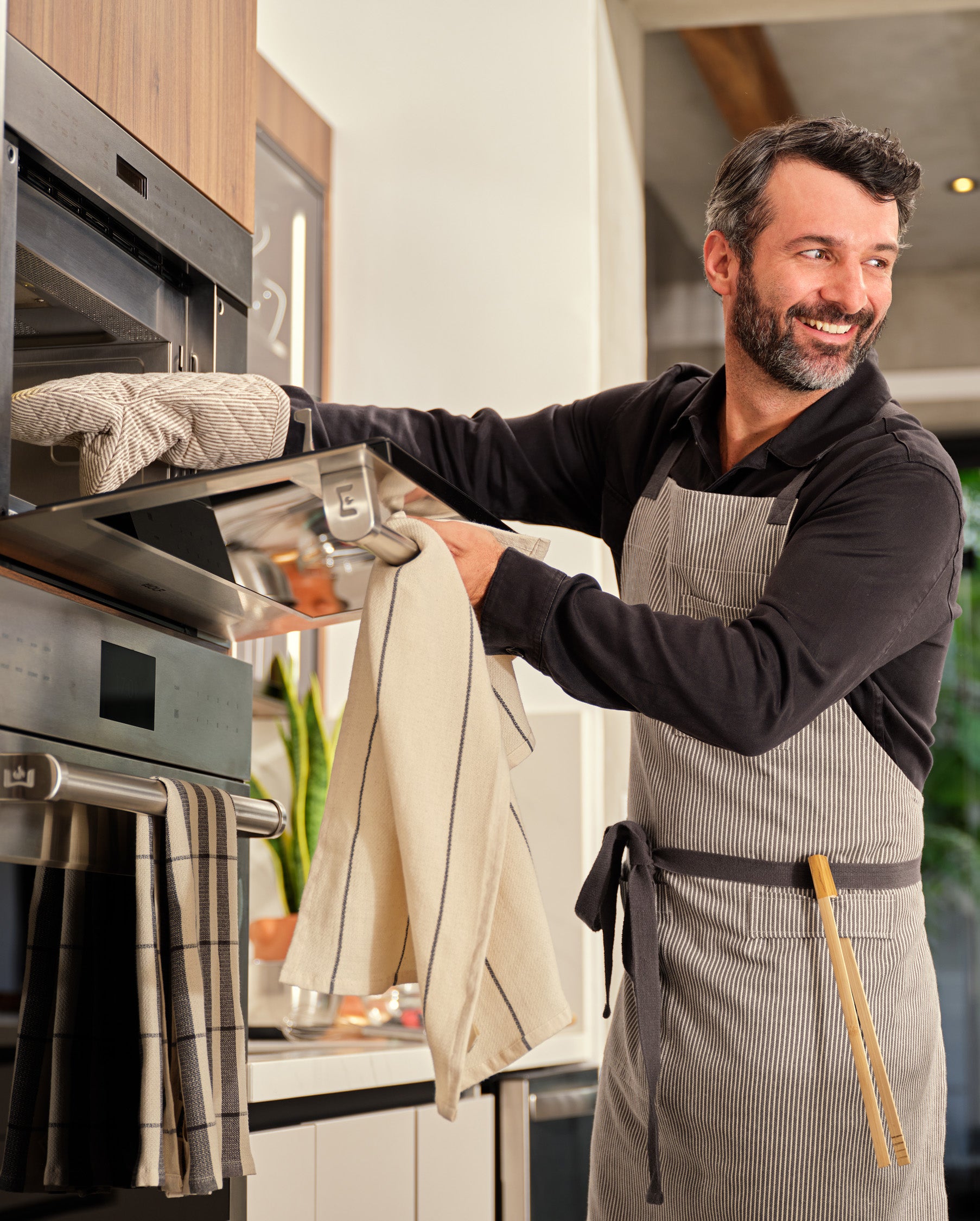 Oven Mitts, Set of 2