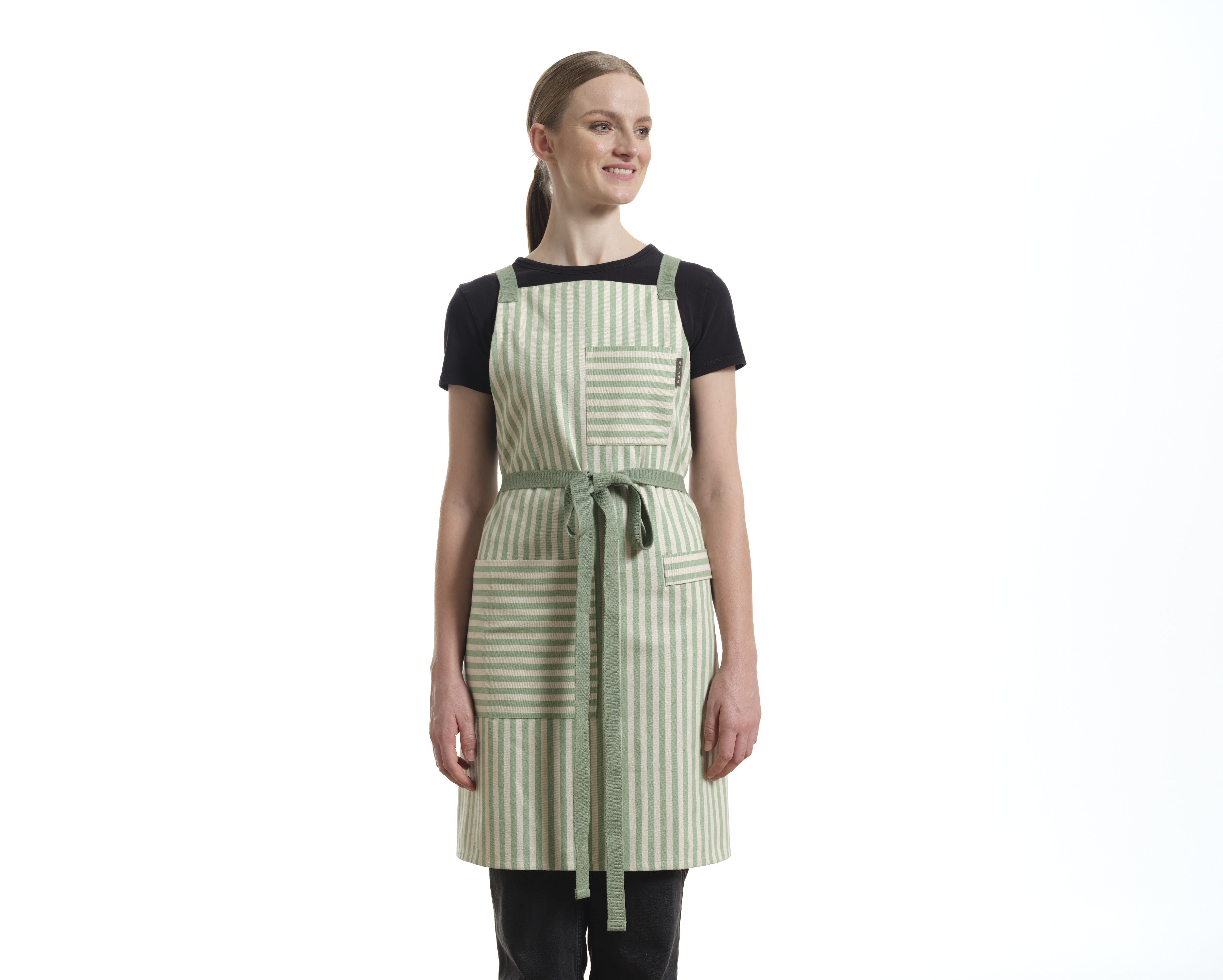 Crossback Apron with Pockets, Gardening Apron and Serving Aprons