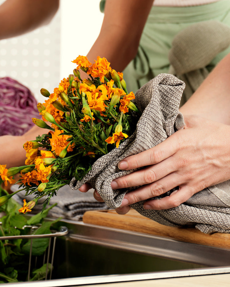 Waffle Weave Wash Cloths - Set of 8